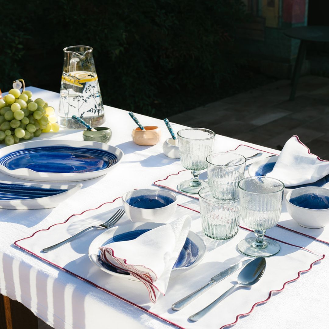 Como Linen Placemat + Napkin Set (8pcs)