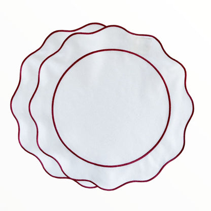 Riva Scallop Round Linen Placemat (2/4)