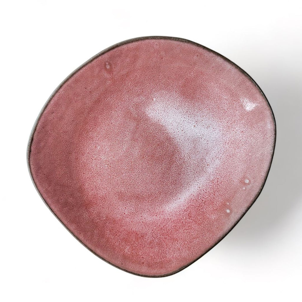 Hana Karim Medium Plate in Petal Pink